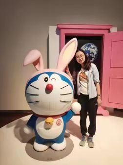 韓盛婧---中級會計師、稅務師 目前在港股上市公司合并組工作。