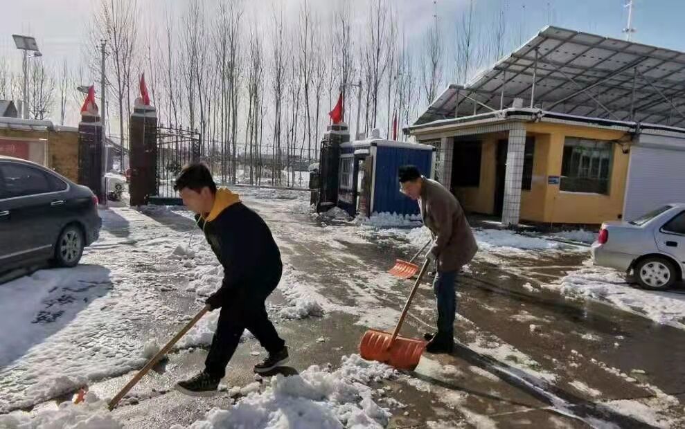 胡安民---畢業后考取河北省唐山市選調生。