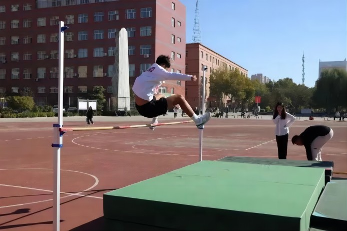 一起動感青春!保定理工學院2023年秋季運動會圓滿閉幕