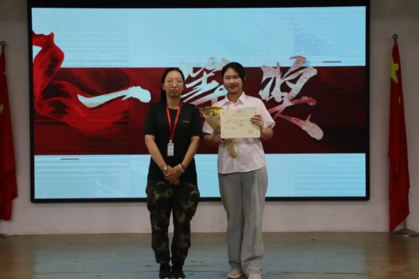 勞動(dòng)教育|保定理工學(xué)院|管理學(xué)院|學(xué)習(xí)勞動(dòng)精神，踐行勞動(dòng)育人主題朗誦比賽