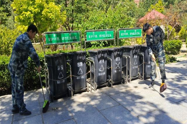 勞動(dòng)教育|保定理工學(xué)院|管理學(xué)院|我院開(kāi)展“垃圾不落地，校園更美麗”校園清潔活動(dòng)