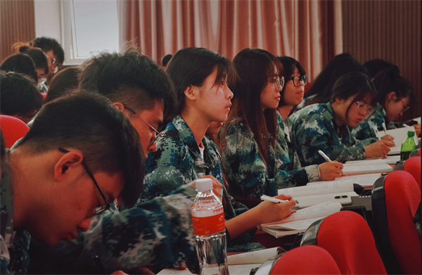 賡續紅色血脈  凝聚信念力量——我校黨委黨校隆重舉辦第36期入黨積極分子培訓開班典禮