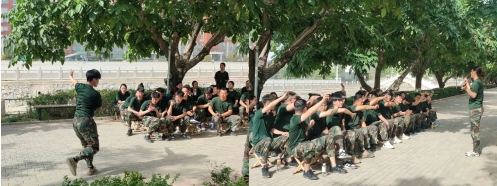 勇毅堅韌鋼如鐵，磨礪青春熱血燃——新入職輔導員培訓第三天