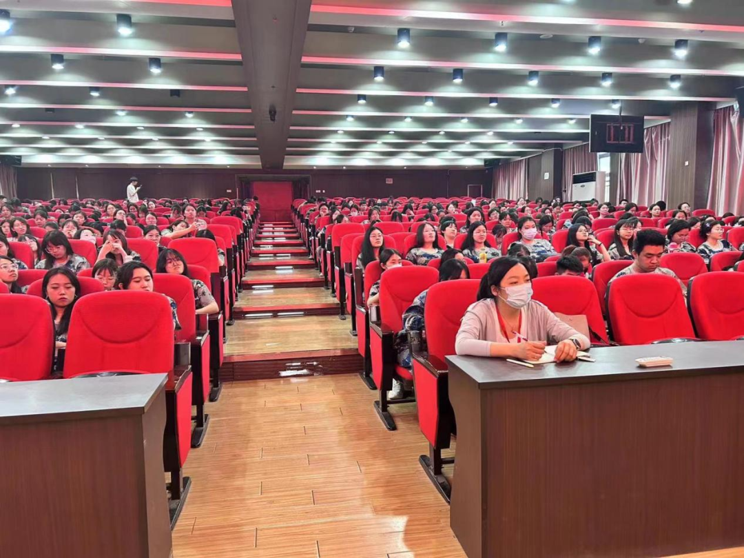 百年大計 育人為本 德智體美 德育為先