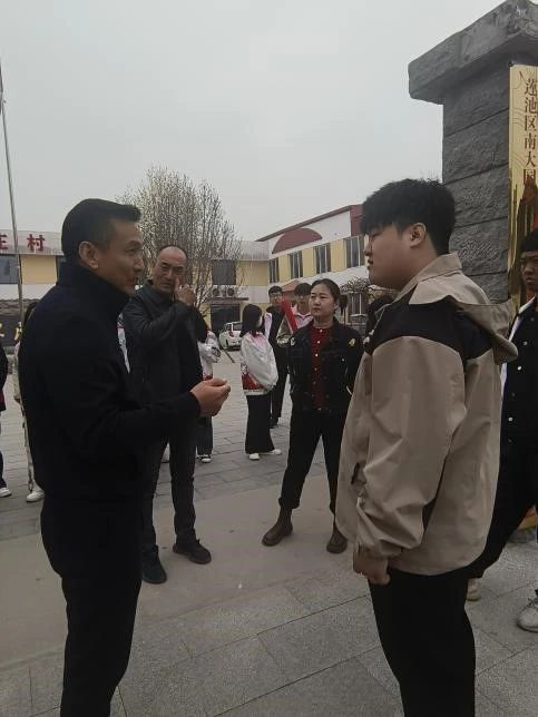 志愿于心，服務于行