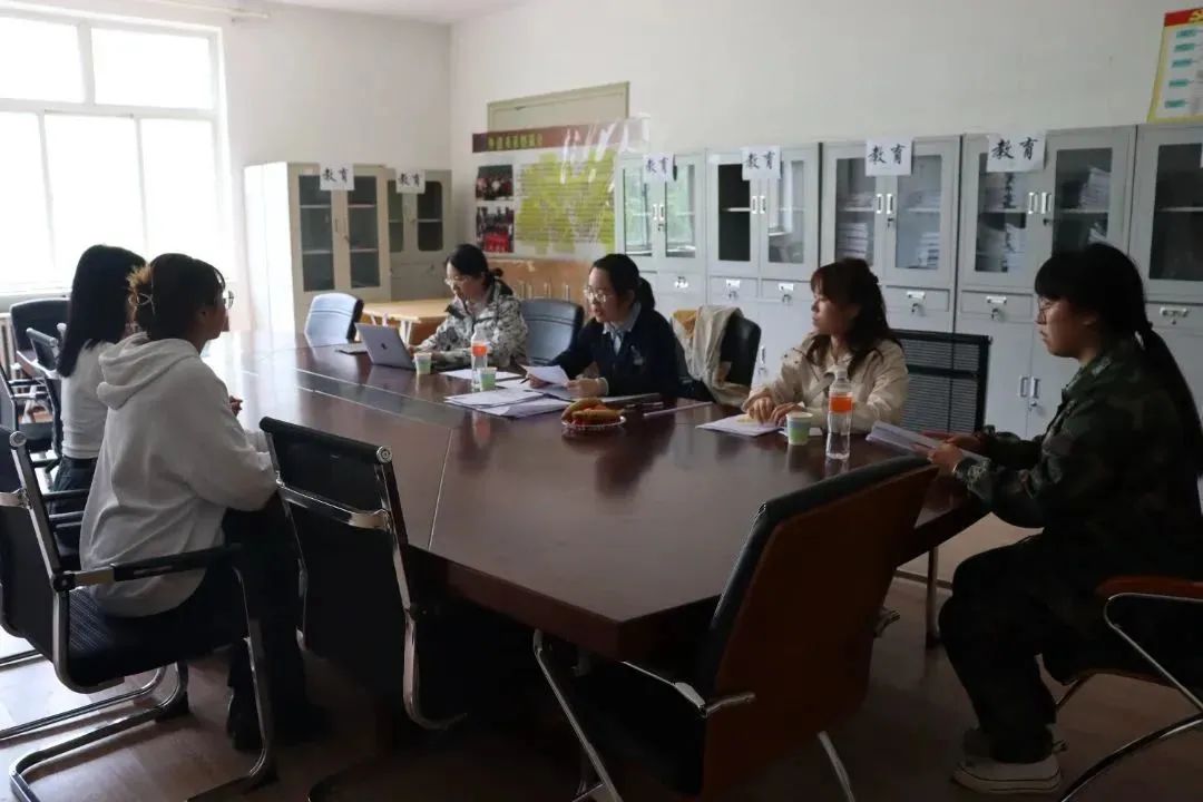 “圓夢教育，桃李芬芳” 雙選會