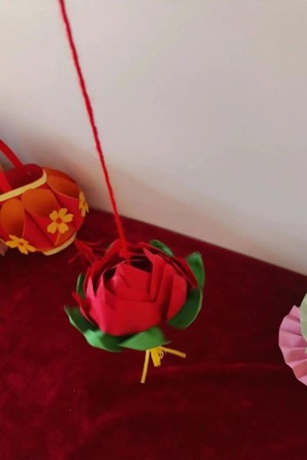 弘揚傳統文化 傳承愛國情懷——教育學院開展創意燈籠制作活動