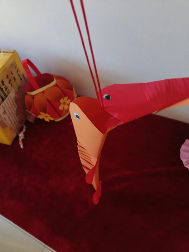 弘揚傳統文化 傳承愛國情懷——教育學院開展創意燈籠制作活動