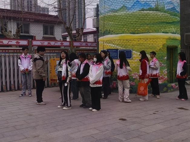 志愿于心，服務于行