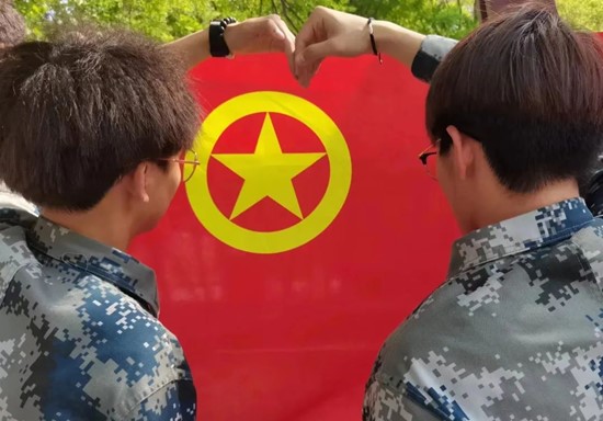 傳五四薪火 賀青年之節