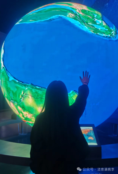 “我與博物館有個(gè)約會(huì)”——2023級(jí)小學(xué)教育專業(yè)開展跨學(xué)科主題實(shí)踐探究活動(dòng)