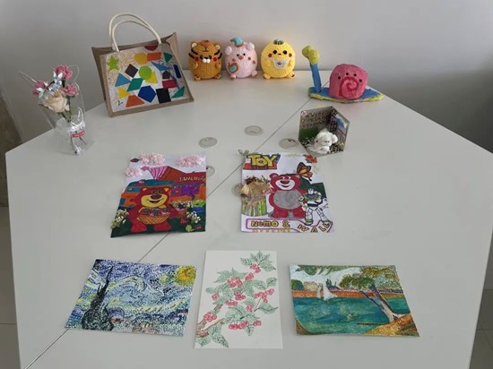 美育如光，熹微朝陽