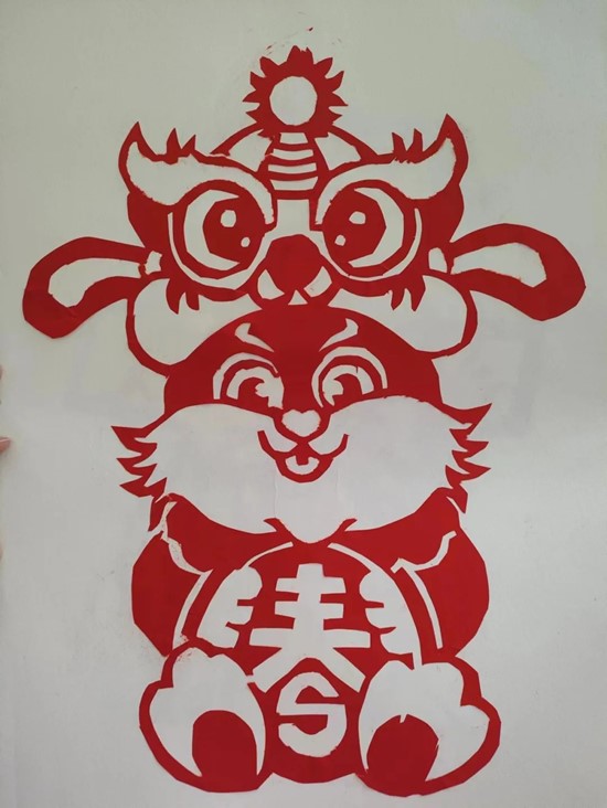 美育如光，熹微朝陽