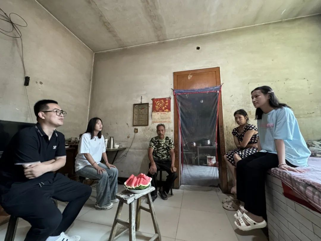 家校共協同,攜手促成長/保定理工學院暑期大家訪系列（一）