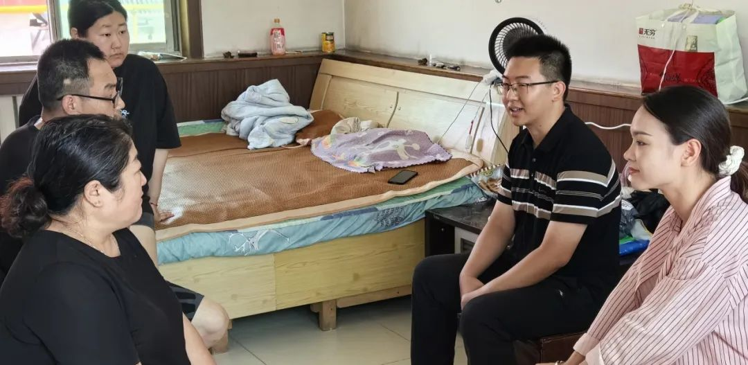 家校共協同,攜手促成長/保定理工學院暑期大家訪系列（一）