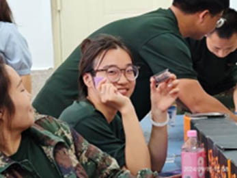 月滿中秋,師恩難忘|信工學院開展“感師恩，迎中秋”主題活動