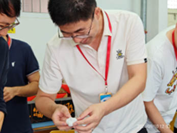 月滿中秋,師恩難忘|信工學院開展“感師恩，迎中秋”主題活動