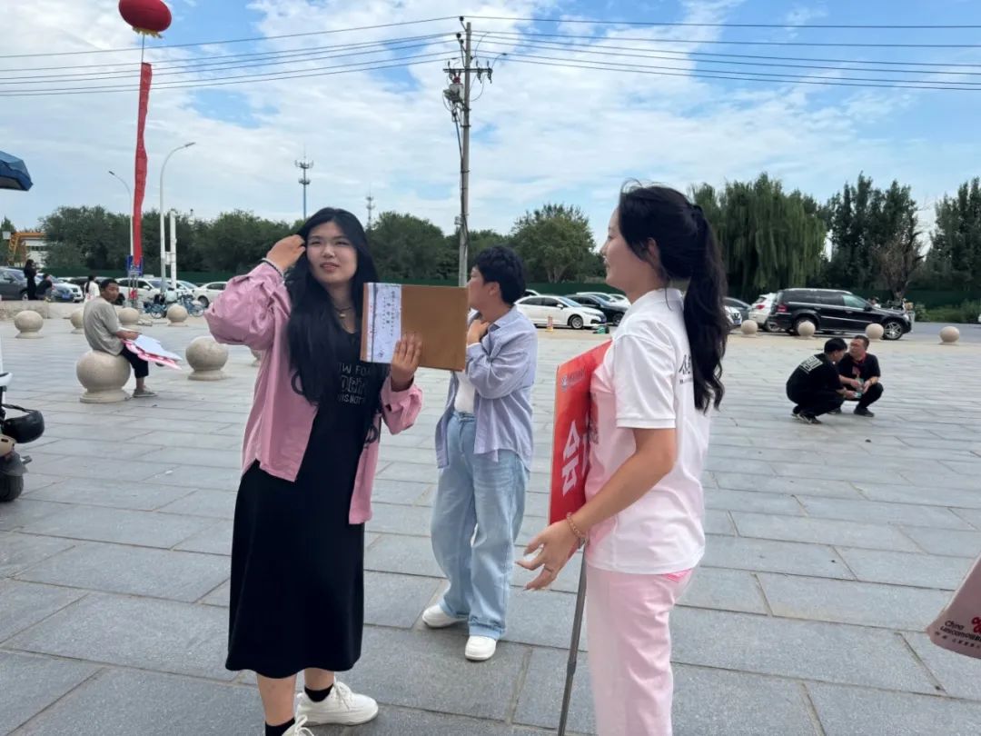 會計學院“攜手同行，實時暖心”