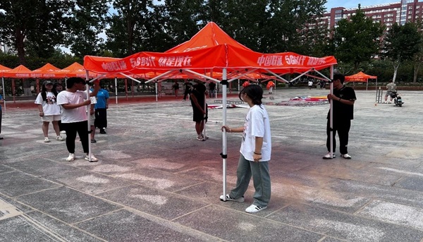 攜手共筑迎新夢，青春風采迎新生