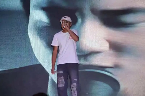 新生風采|保定理工學院|管理學院|“璀璨晚會啟新程，輝煌篇章展未來”新生晚會