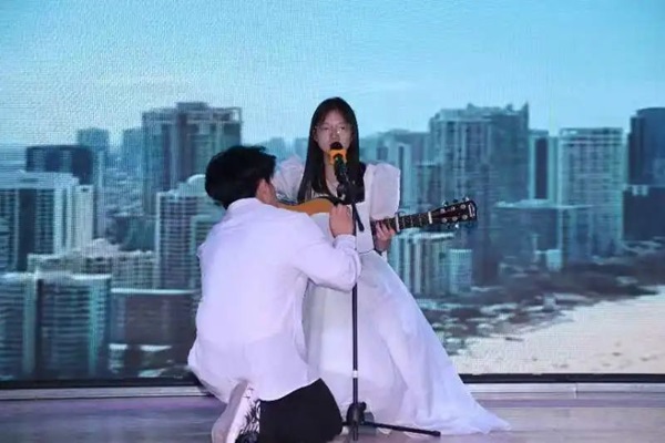 新生風采|保定理工學院|管理學院|“璀璨晚會啟新程，輝煌篇章展未來”新生晚會