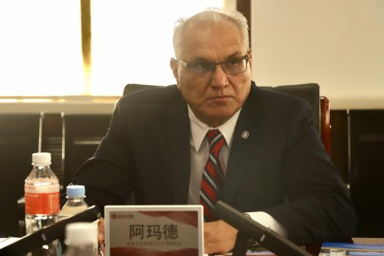 美國(guó)圣克勞德州立大學(xué)副校長(zhǎng)一行蒞臨我校參觀交流