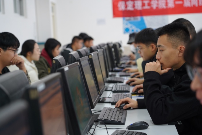 【學(xué)院風(fēng)采·賽出未來】信息科學(xué)與工程學(xué)院網(wǎng)絡(luò)安全知識競賽順利開展