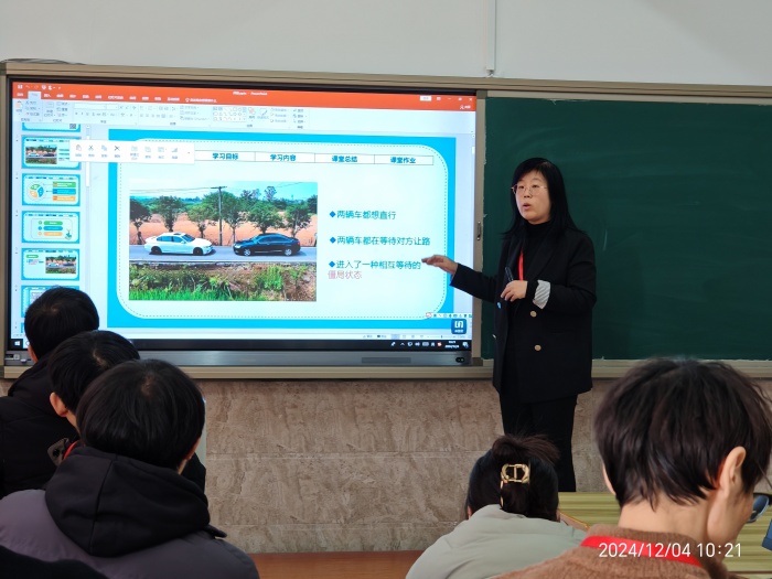 【匠心育師·師道傳承】強技能，促提升—信息科學與工程學院教師技能系列培訓（十六）順利開展