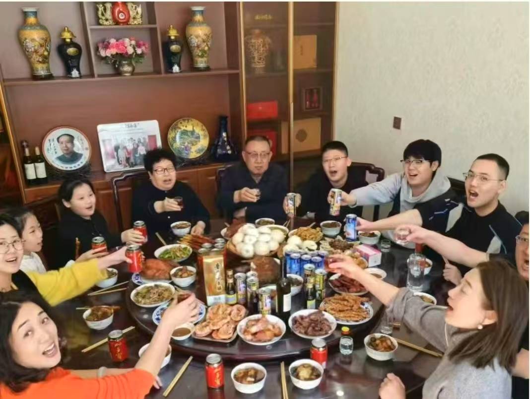 保理特色寒假作業(第一期)| 全家福大片,溫暖來襲~