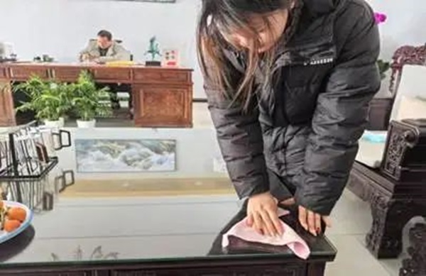 孝老愛親(六)|保定理工學院|管理學院|孝老之行踐于微，愛親之情暖人心