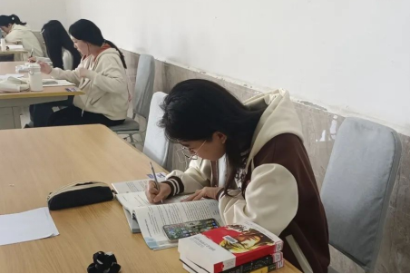 書香潤心田，閱讀啟新篇——世界讀書日