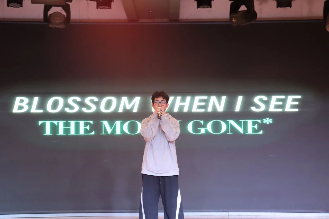 “崇德尚學揚師道，鋒華正茂育新人”三月份教育學院表彰大會