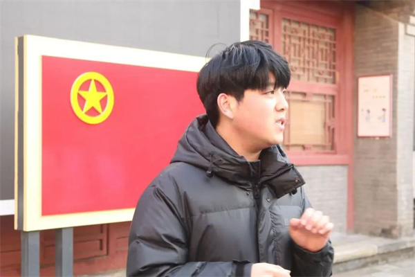 保定理工學院經濟學院舉行2024年新發展團員入團儀式暨留法勤工儉學運動紀念館主題教育活動