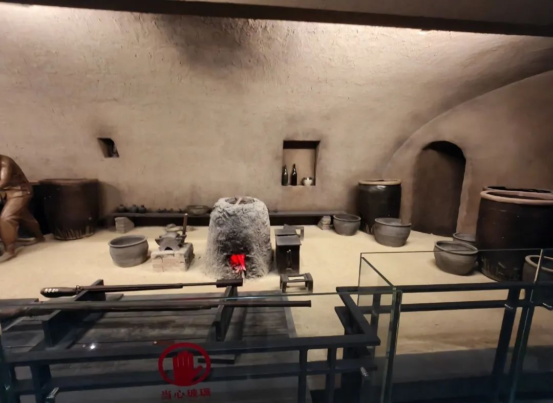 探地道烽火，承精神血脈