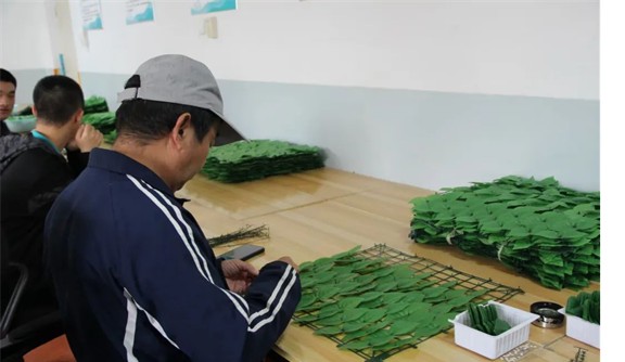 會(huì)計(jì)學(xué)院與保定市勵(lì)志殘疾人服務(wù)中心實(shí)踐基地簽約授牌