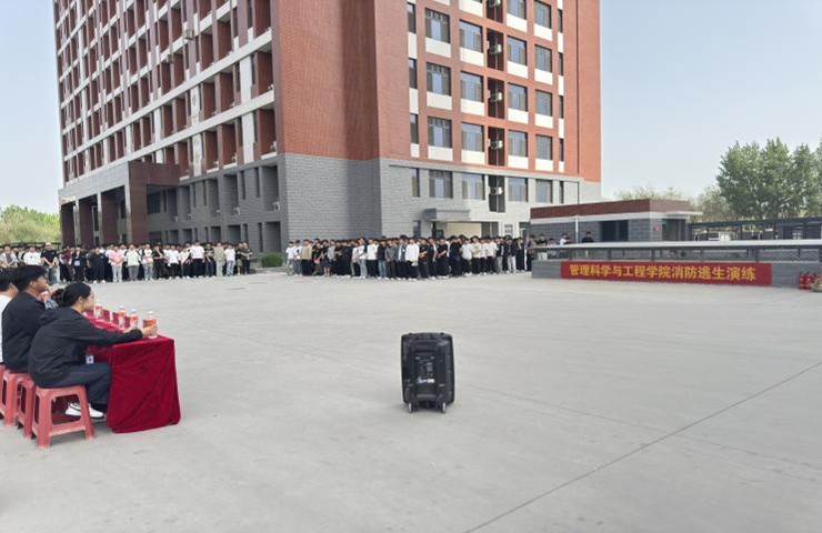 生命至上，以練筑防