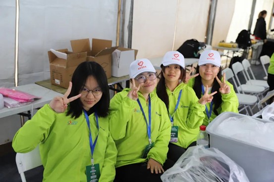 熱血青春助跑未來”——保定理工學(xué)院藝術(shù)學(xué)院志愿者為長城汽車智慧工廠半馬蓄勢添彩