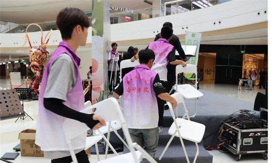 公益活動保定理工學院會計學院青春志愿行，助殘暖人心——保定理工學院會計學院學子為助殘活動注入青春力量