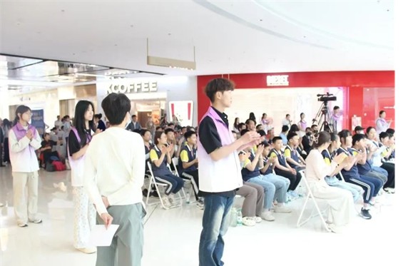 公益活動保定理工學院會計學院青春志愿行，助殘暖人心——保定理工學院會計學院學子為助殘活動注入青春力量