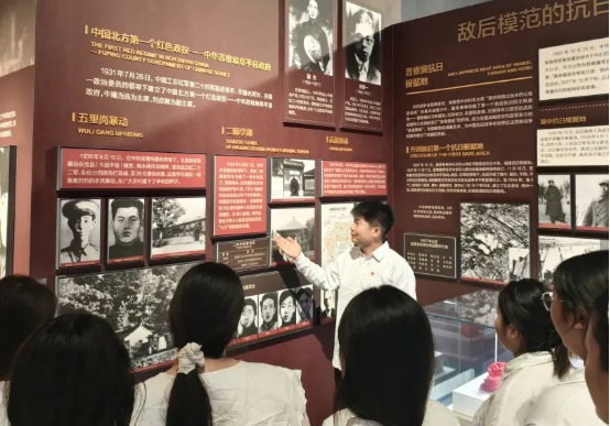 探秘千年文脈，共赴文化之約———會計學院師生赴保定市博物館開展沉浸式研學