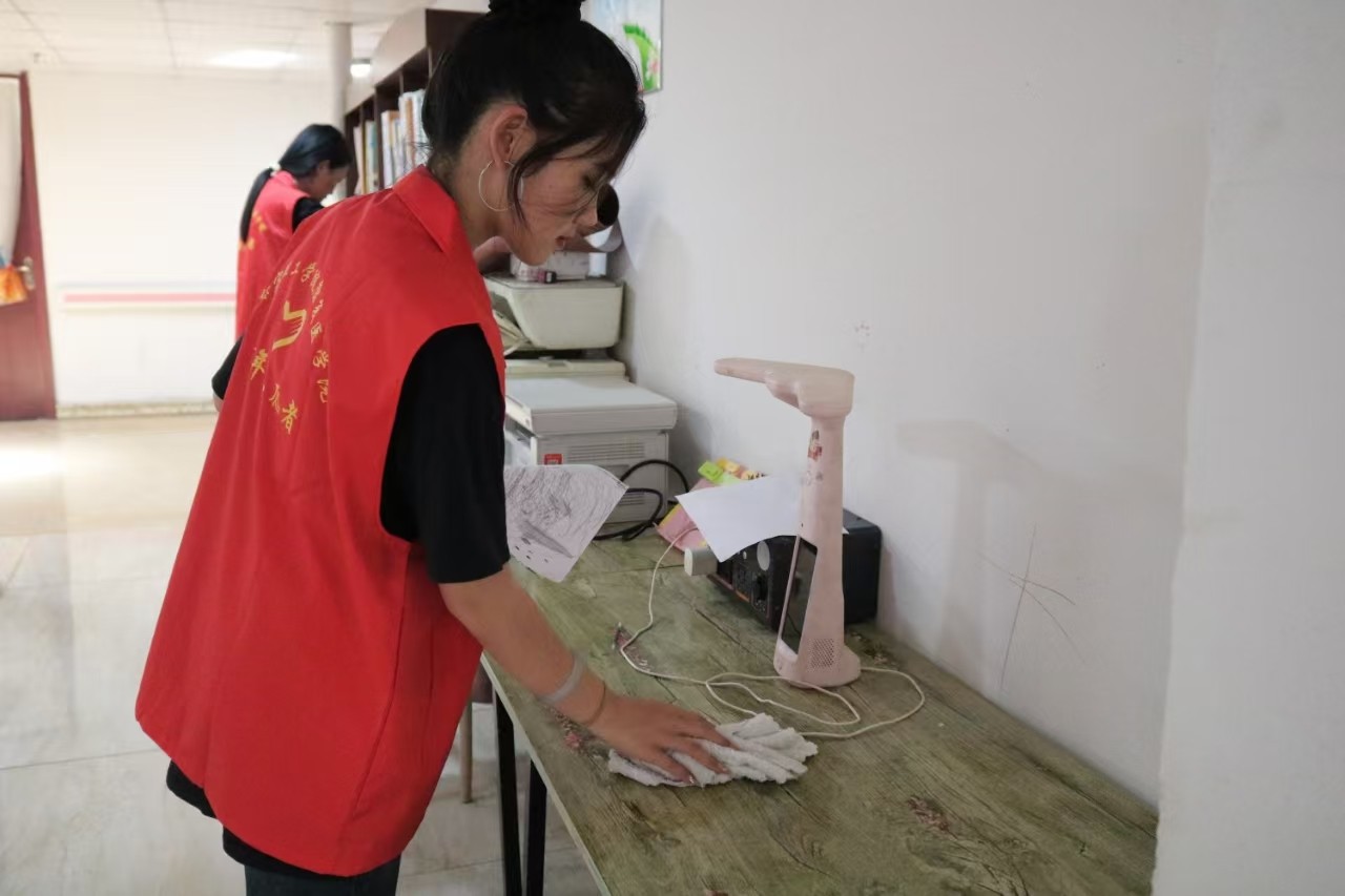 “情暖夕陽，志愿同行”?——保定理工學院康復醫學院志愿者走進南祥園養老院開展志愿服務活動