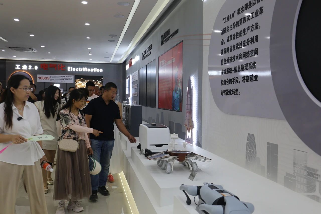 保定理工學院‖教育學院‖遇見未來，共育花開—2025屆教育學院家長接待日圓滿完成