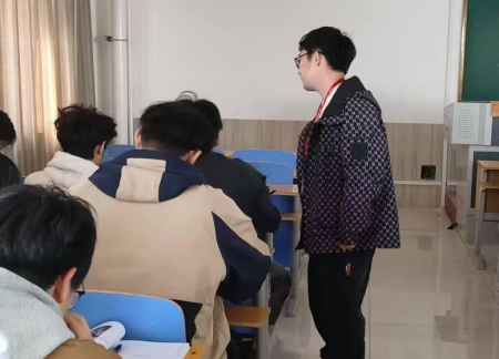 分類教學夯基礎 多元魅力展UI 藝術學院產品設計專業課程新探索