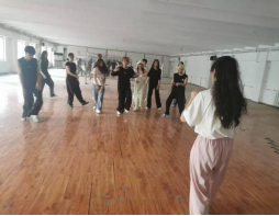 保定理工學院啦啦操隊 勇奪全國聯賽（保定站）公開青年乙組單項冠、亞軍