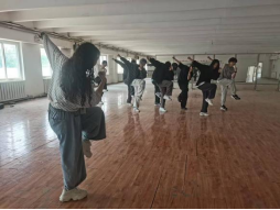 以舞為劍，破風斬浪：保定理工學院勇創省啦啦操錦標賽佳績