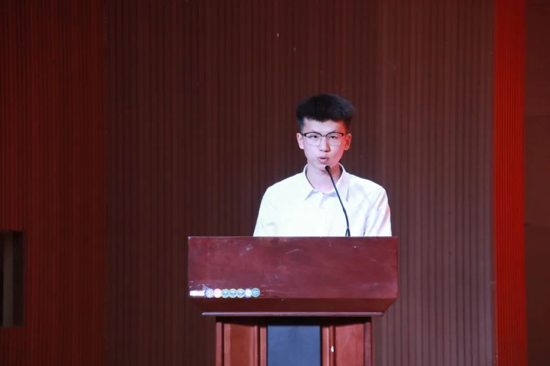 “礪技修能擔使命 勇毅篤行樹楷模”——資源學院2024年度表彰大會圓滿舉行