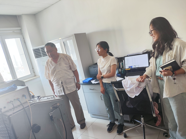 我院赴河北省地質(zhì)實(shí)驗(yàn)測(cè)試中心考察調(diào)研