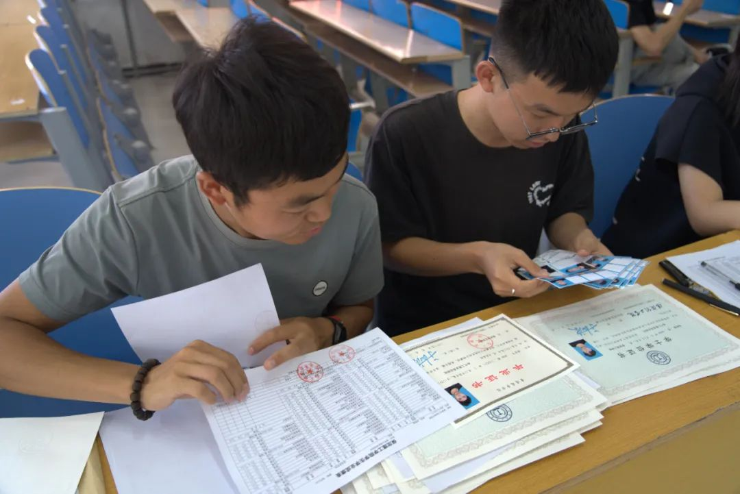 保定理工學院 資源與工程技術學院 青春散場 夢想啟航