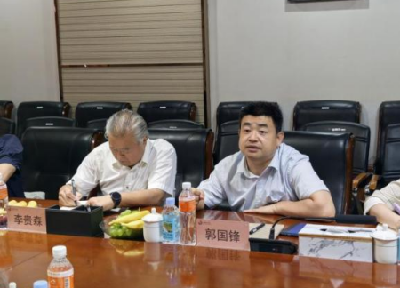 迎評共建強內涵 吸取經驗促發展 ——兩校藝術學院交流會成功舉辦