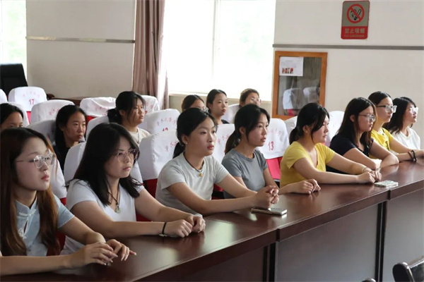 科學(xué)家精神進(jìn)校園———保定理工學(xué)院“青科聲宣講團(tuán)”系列活動(dòng)（一）